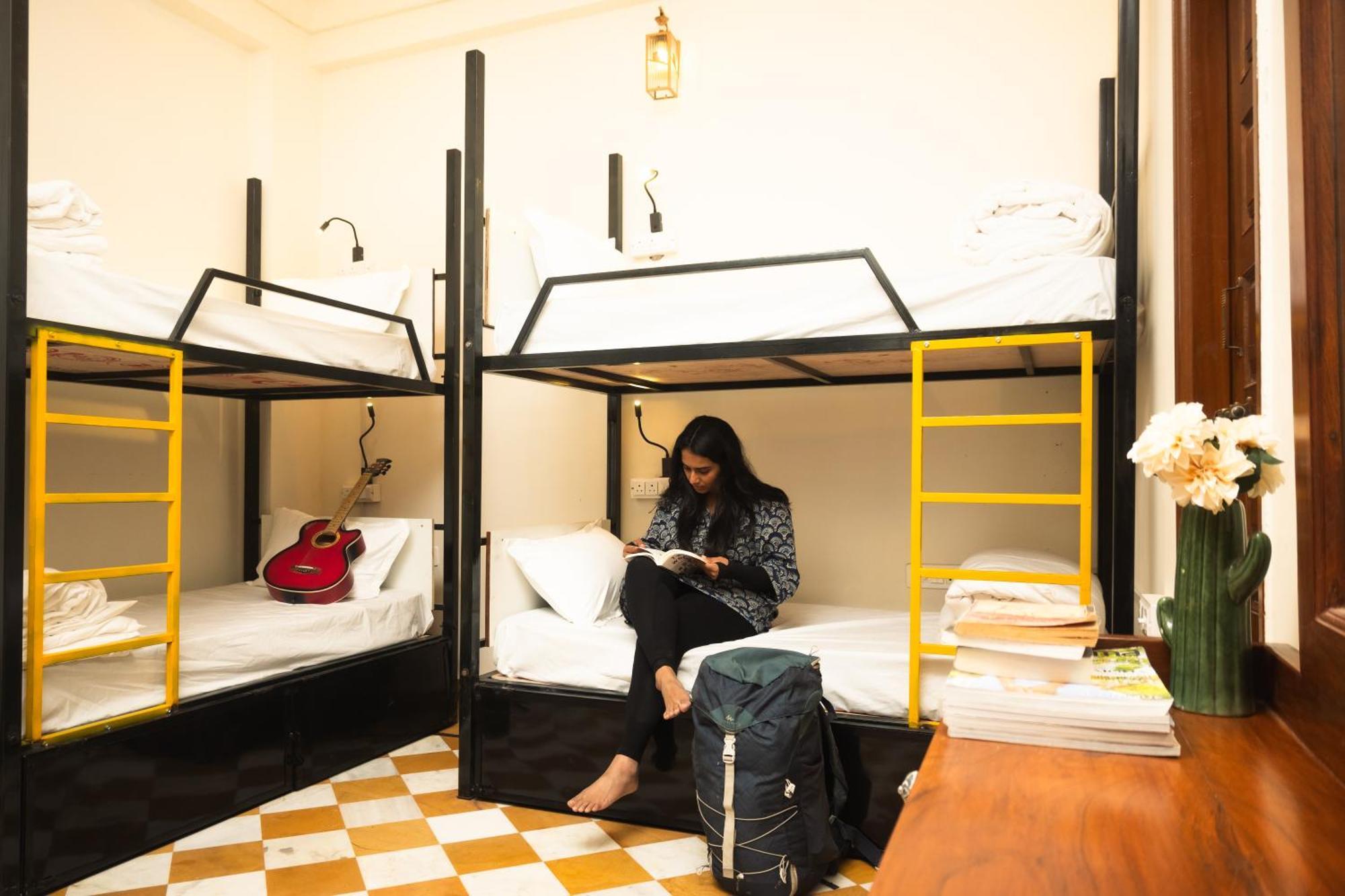 Banana Hostel Puškar Exteriér fotografie